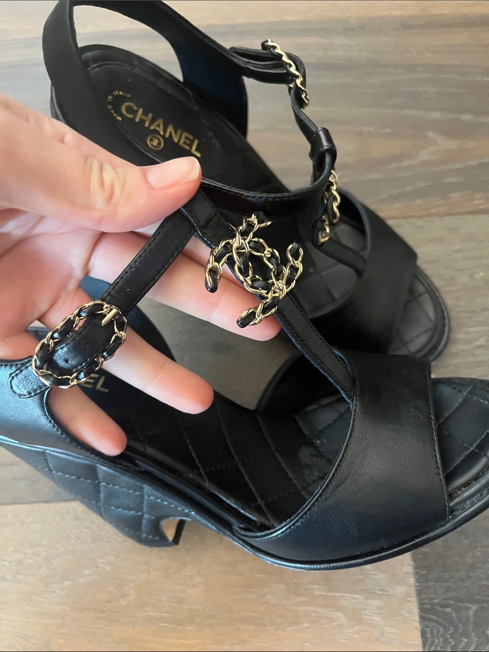CHANEL Black Leather Chain-Detail Slingback Heels - Picture 5 of 7